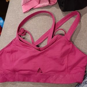 Euc size 8...looks like 2 bras